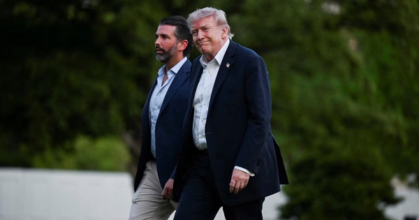 SC88 hỗ trợ 24/7: Ông Trump vắng mặt tại đám cưới con trai vì nhiệm vụ tại Nhà Trắng - hình ảnh - sc88x.vip