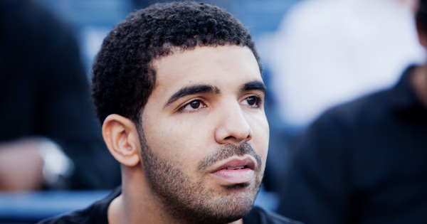 Drake xô đổ kỷ lục lịch sử của Michael Jackson – Cơ hội nhận Thưởng tân thủ SC88 ngay hôm nay - hình ảnh - sc88x.vip