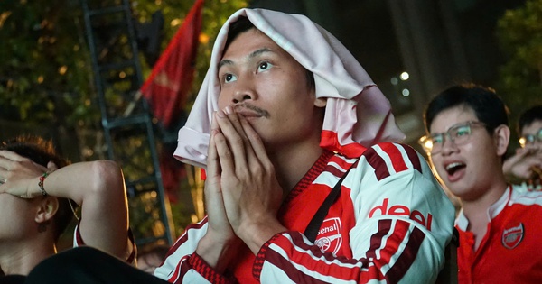 Diễn viên ‘Mưa đỏ’ thẫn thờ vì Arsenal bại trận! - hình ảnh - sc88x.vip Diễn viên ‘Mưa đỏ’ thẫn thờ vì Arsenal bại trận! - hình ảnh - sc88x.vip