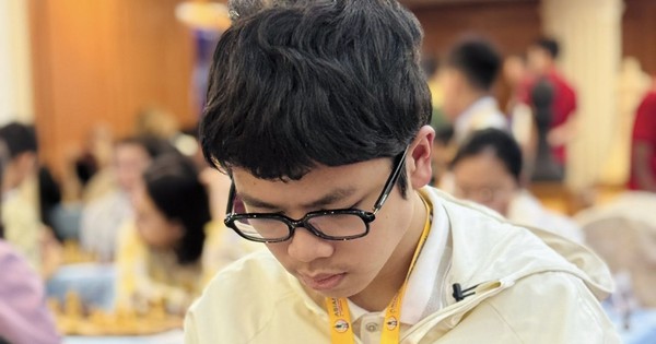 Kỳ thủ 15 tuổi Đầu Khương Duy hụt vé World Cup cờ vua trong gang tấc - hình ảnh - sc88x.vip
