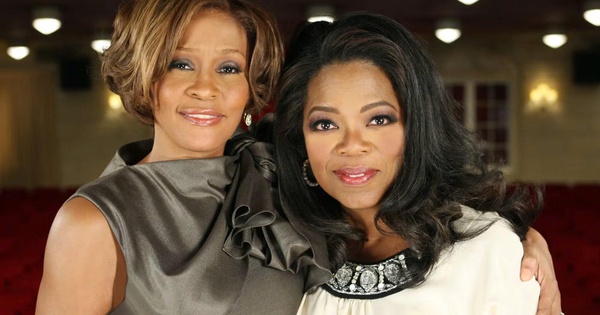 Gia đình Whitney Houston phản ứng gay gắt trước phát ngôn gây tranh cãi của Oprah Winfrey - hình ảnh - sc88x.vip