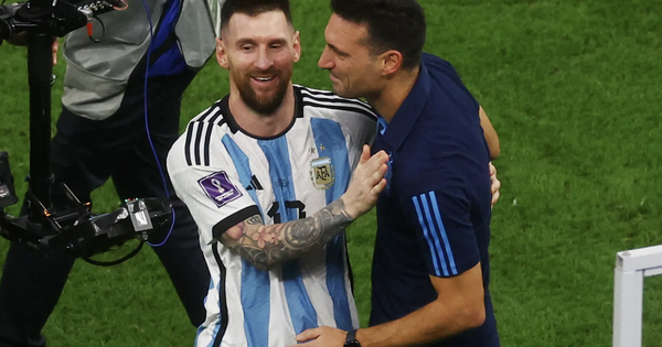HLV Scaloni tiết lộ mức độ ảnh hưởng ‘không tưởng’ của Messi trong đội tuyển Argentina - hình ảnh - sc88x.vip