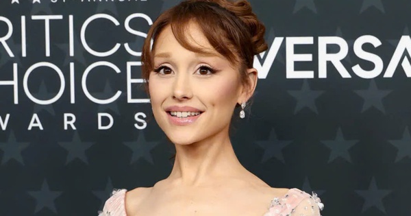 SC88 Baccarat và Cú Bật Lại Đầy Ấn Tượng Của Ariana Grande Trên BXH Billboard - hình ảnh - sc88x.vip SC88 Baccarat và Cú Bật Lại Đầy Ấn Tượng Của Ariana Grande Trên BXH Billboard - hình ảnh - sc88x.vip