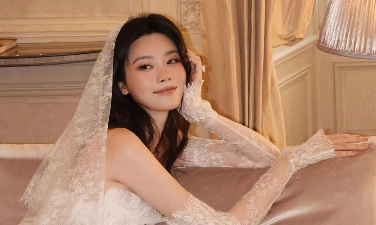 Hề Mộng Dao lộng lẫy trong váy cưới của nhà thiết kế Việt – Cơ hội nhận thưởng đăng ký SC88 - hình ảnh - sc88x.vip Hề Mộng Dao lộng lẫy trong váy cưới của nhà thiết kế Việt – Cơ hội nhận thưởng đăng ký SC88 - hình ảnh - sc88x.vip