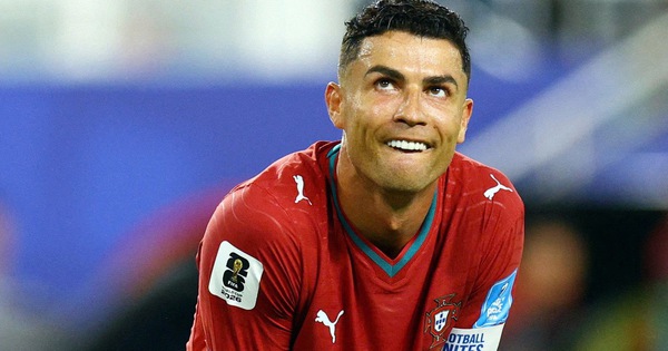 SC88 chính thức: Ronaldo mờ nhạt, người hâm mộ Việt tìm niềm vui mới - hình ảnh - sc88x.vip SC88 chính thức: Ronaldo mờ nhạt, người hâm mộ Việt tìm niềm vui mới - hình ảnh - sc88x.vip