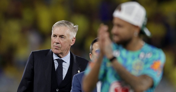 Nhà cái SC88: Câu chuyện bất ngờ của đội tuyển Brazil và câu hỏi ‘Ronaldinho đâu?’ tại sân bay Mỹ - hình ảnh - sc88x.vip Nhà cái SC88: Câu chuyện bất ngờ của đội tuyển Brazil và câu hỏi ‘Ronaldinho đâu?’ tại sân bay Mỹ - hình ảnh - sc88x.vip