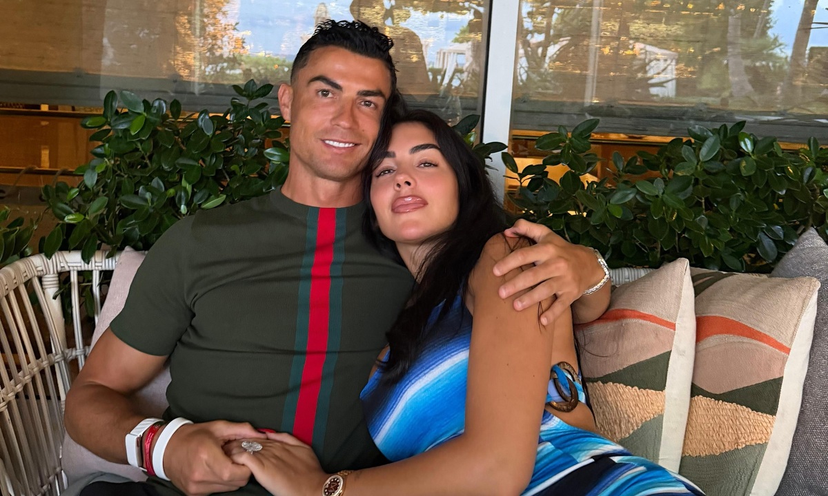 SC88 Việt Nam: Câu chuyện tình 10 năm của Ronaldo và Georgina truyền cảm hứng cho người hâm mộ - hình ảnh - sc88x.vip SC88 Việt Nam: Câu chuyện tình 10 năm của Ronaldo và Georgina truyền cảm hứng cho người hâm mộ - hình ảnh - sc88x.vip