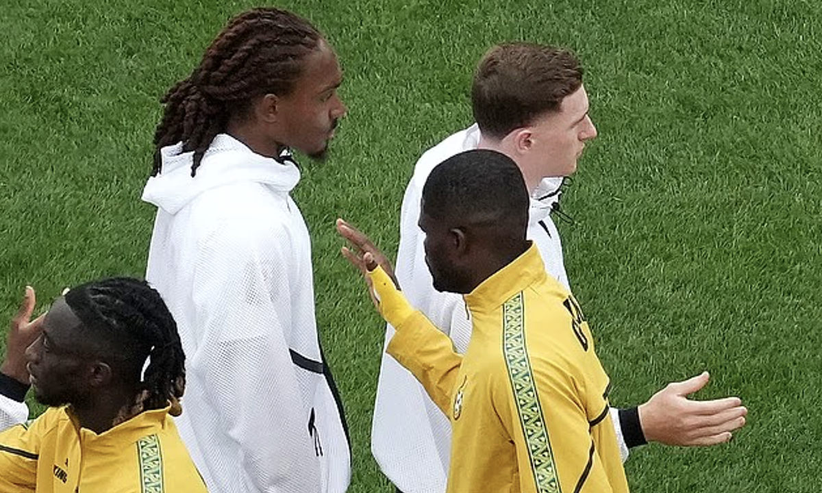 Cầu thủ Anh từ chối bắt tay đối thủ ở World Cup: Djed Spence và hành động gây tranh cãi - hình ảnh - sc88x.vip