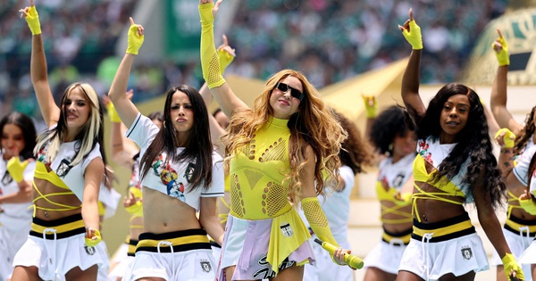 Shakira nhảy múa ăn mừng Colombia thắng, Ronaldo lo Bồ Đào Nha bị vượt - hình ảnh - sc88x.vip Shakira nhảy múa ăn mừng Colombia thắng, Ronaldo lo Bồ Đào Nha bị vượt - hình ảnh - sc88x.vip