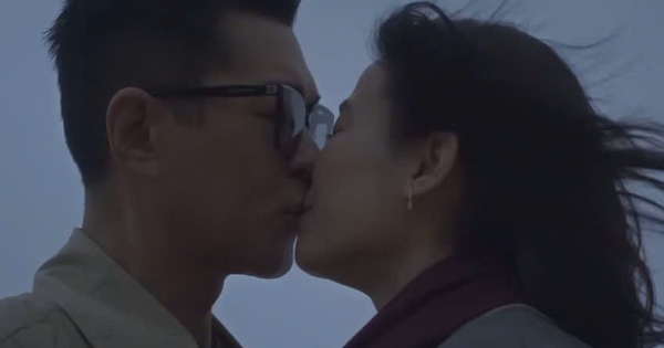 Tuyên Huyên chia sẻ hậu trường cảnh hôn Cổ Thiên Lạc và áp lực lấn sân phòng thu - hình ảnh - sc88x.vip