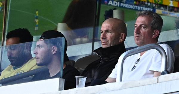 Zidane đến xem con trai đối đầu Messi, thay vì dự khán trận Pháp gặp Senegal: Tình phụ tử!: góc nhìn mới cho người chơi Việt - hình ảnh - sc88x.vip Zidane đến xem con trai đối đầu Messi, thay vì dự khán trận Pháp gặp Senegal: Tình phụ tử!: góc nhìn mới cho người chơi Việt - hình ảnh - sc88x.vip