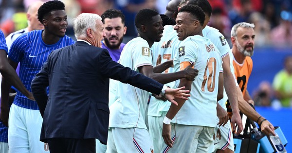 HLV Deschamps đi vào lịch sử World Cup: Mbappe – Dembele tái lập kỳ tích của Brazil: góc nhìn mới cho người chơi Việt - hình ảnh - sc88x.vip HLV Deschamps đi vào lịch sử World Cup: Mbappe – Dembele tái lập kỳ tích của Brazil: góc nhìn mới cho người chơi Việt - hình ảnh - sc88x.vip
